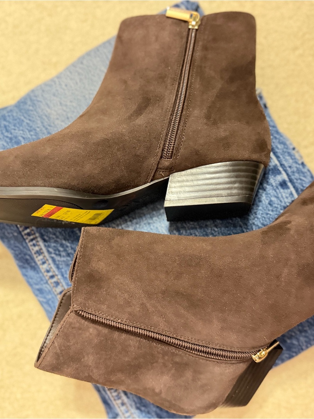 Brown Suede Ankle Boots – New With Tags genuine leather size 8.5